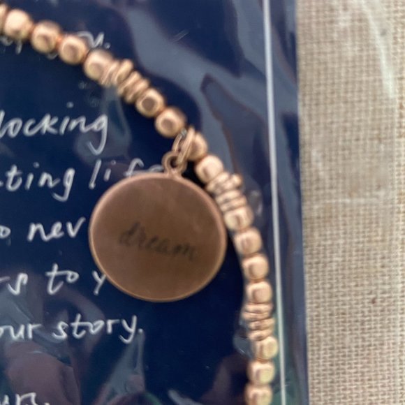 Keep Engravable Inspo Wrap Bracelet - Picture 2 of 2